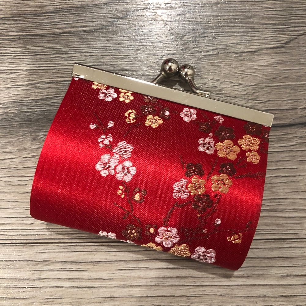 New Vintage Oriental Asian Cherry Blossom Red Hardshell Coin Purse Mini Pouch